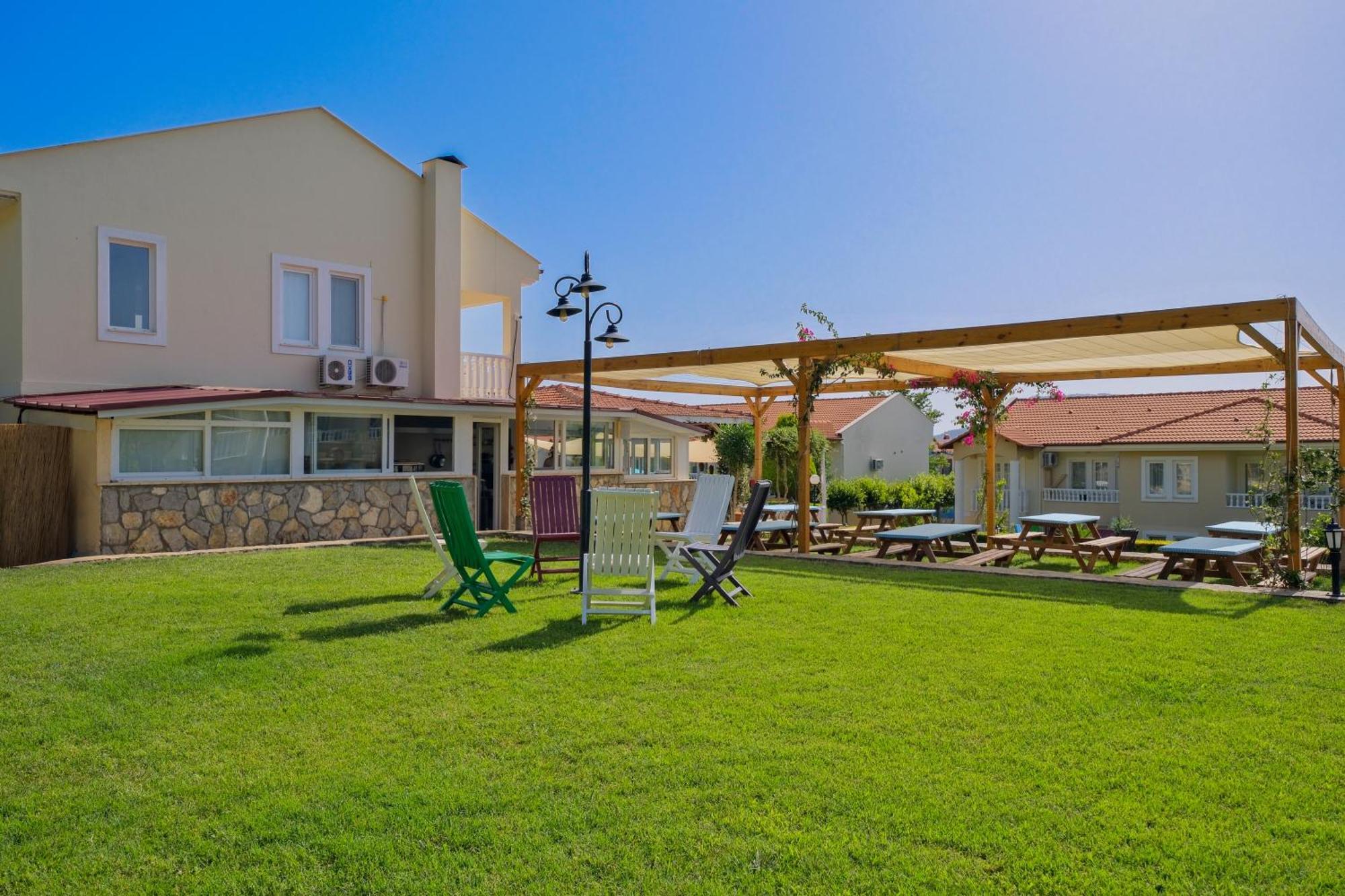 Larimar Suite Hotel Олудениз Екстериор снимка