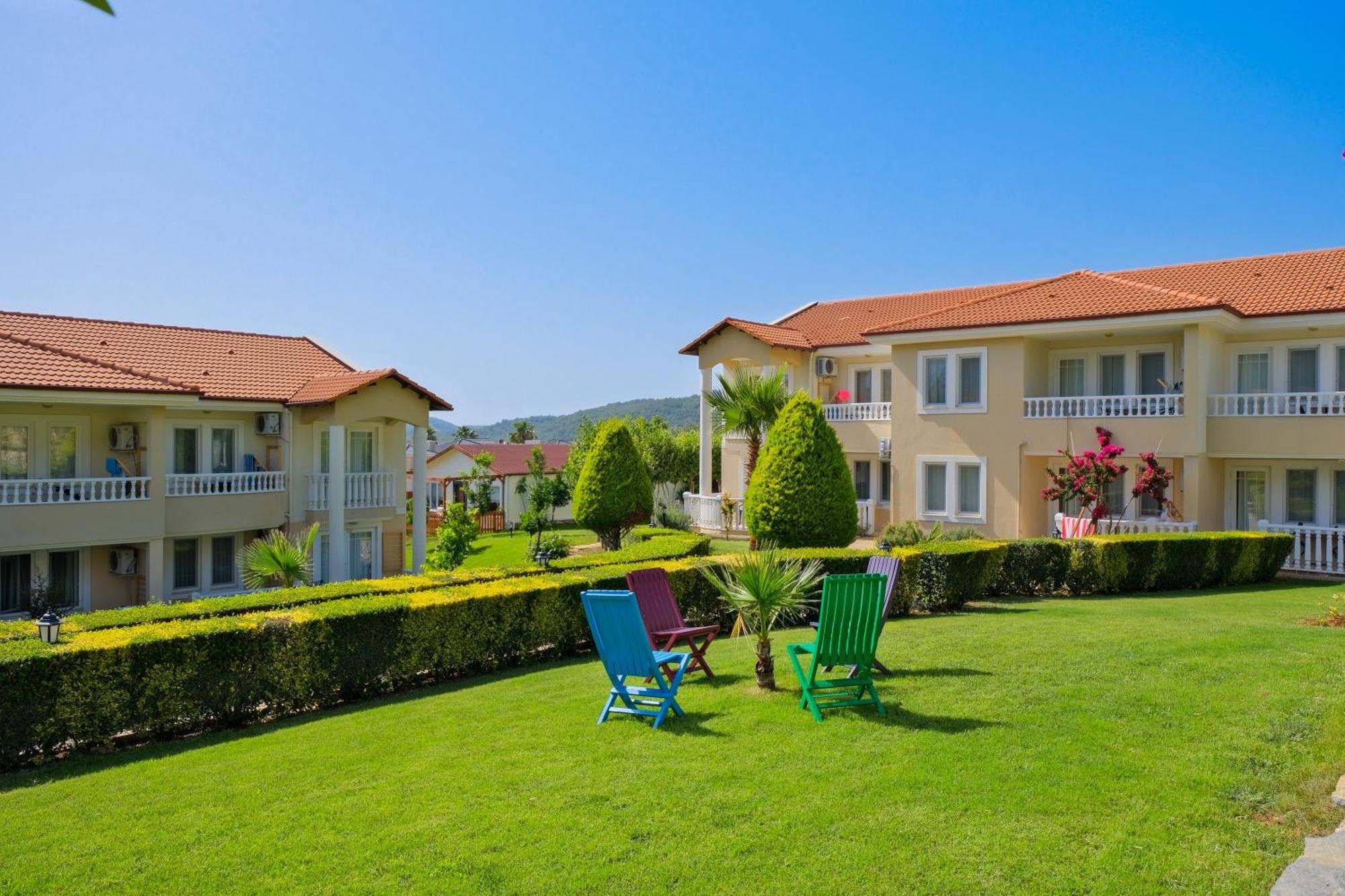 Larimar Suite Hotel Олудениз Екстериор снимка
