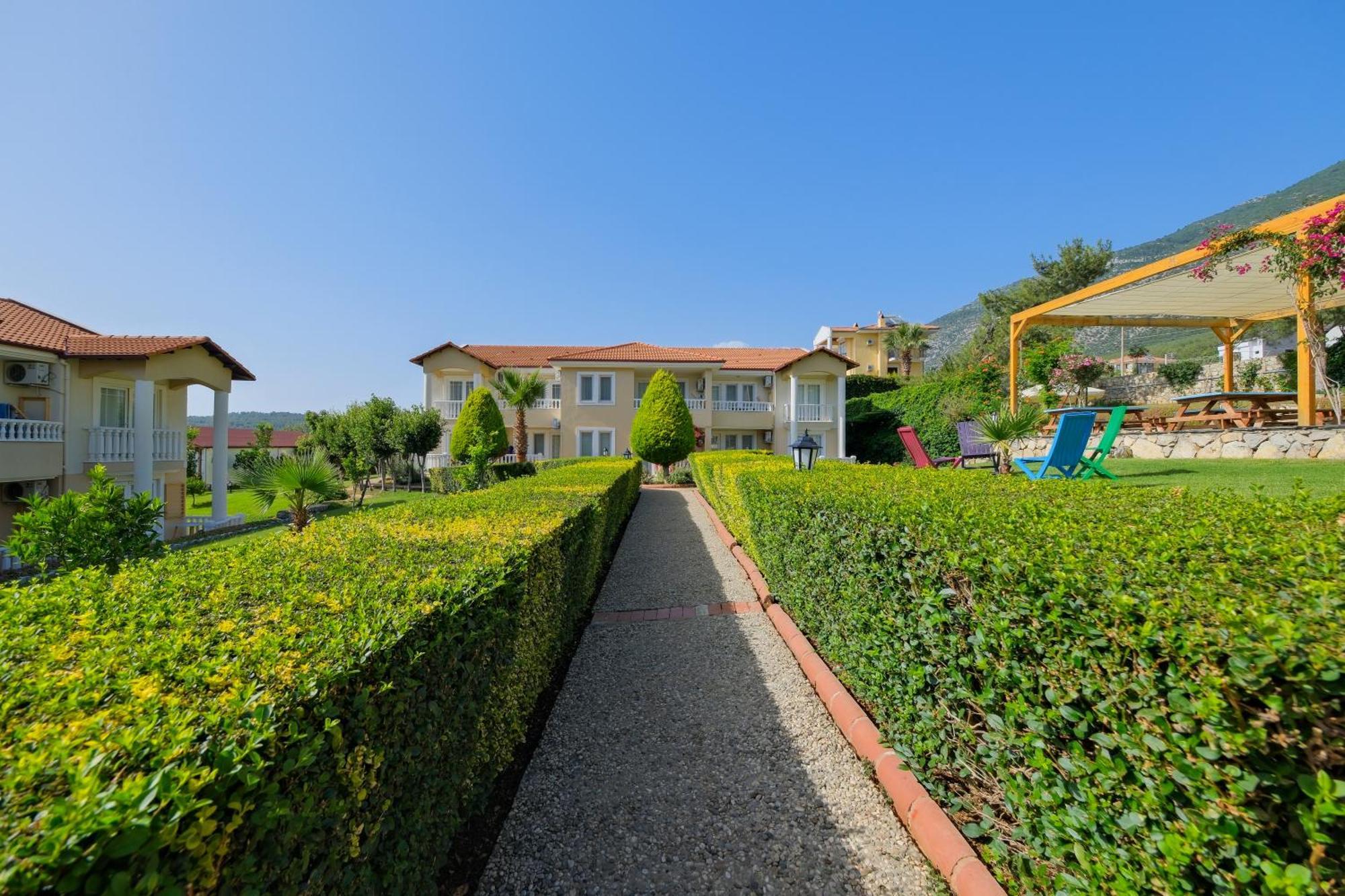 Larimar Suite Hotel Олудениз Екстериор снимка