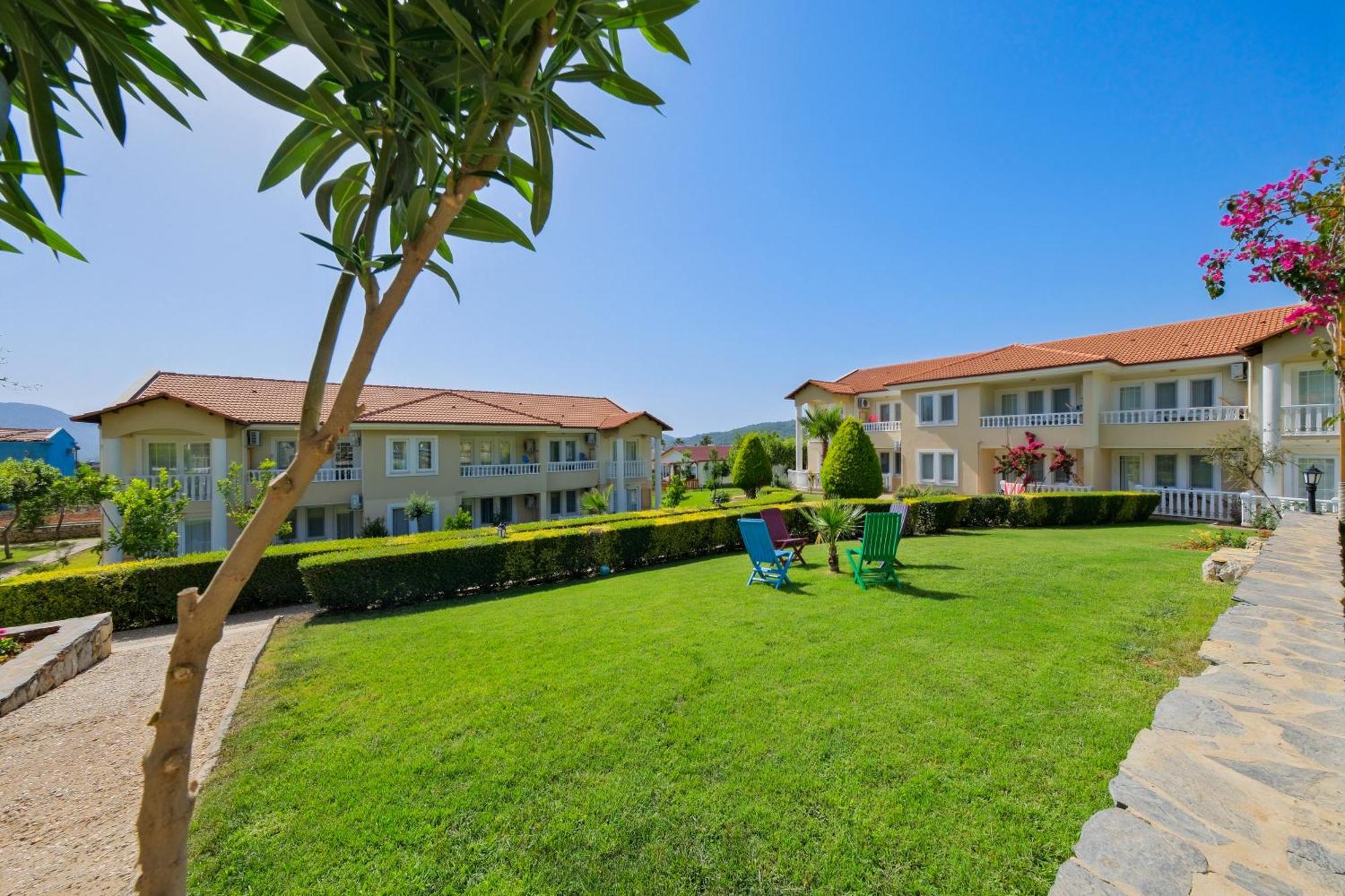 Larimar Suite Hotel Олудениз Екстериор снимка