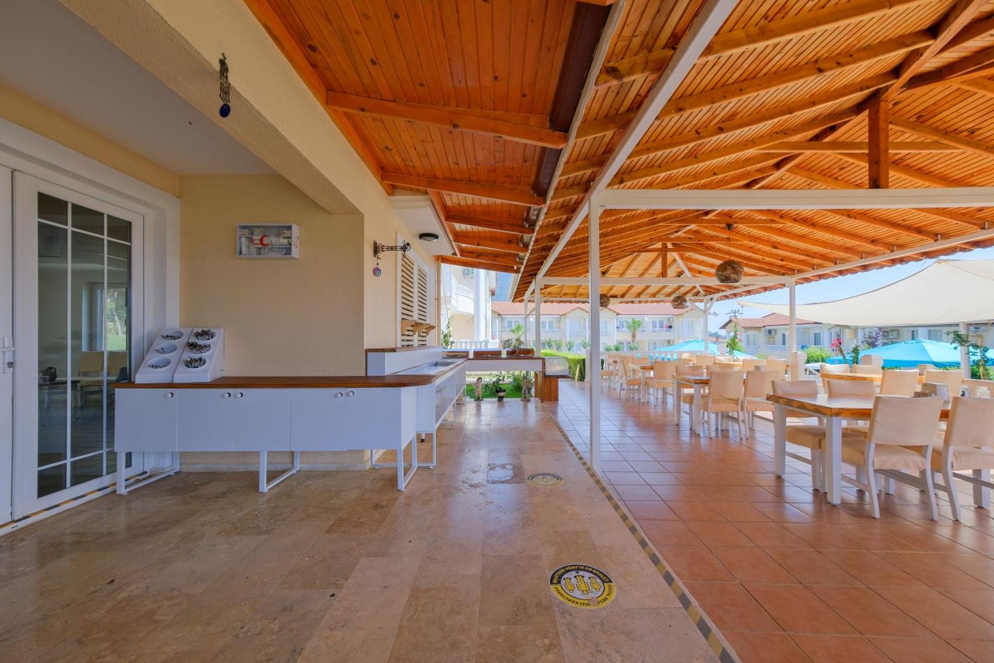 Larimar Suite Hotel Олудениз Екстериор снимка