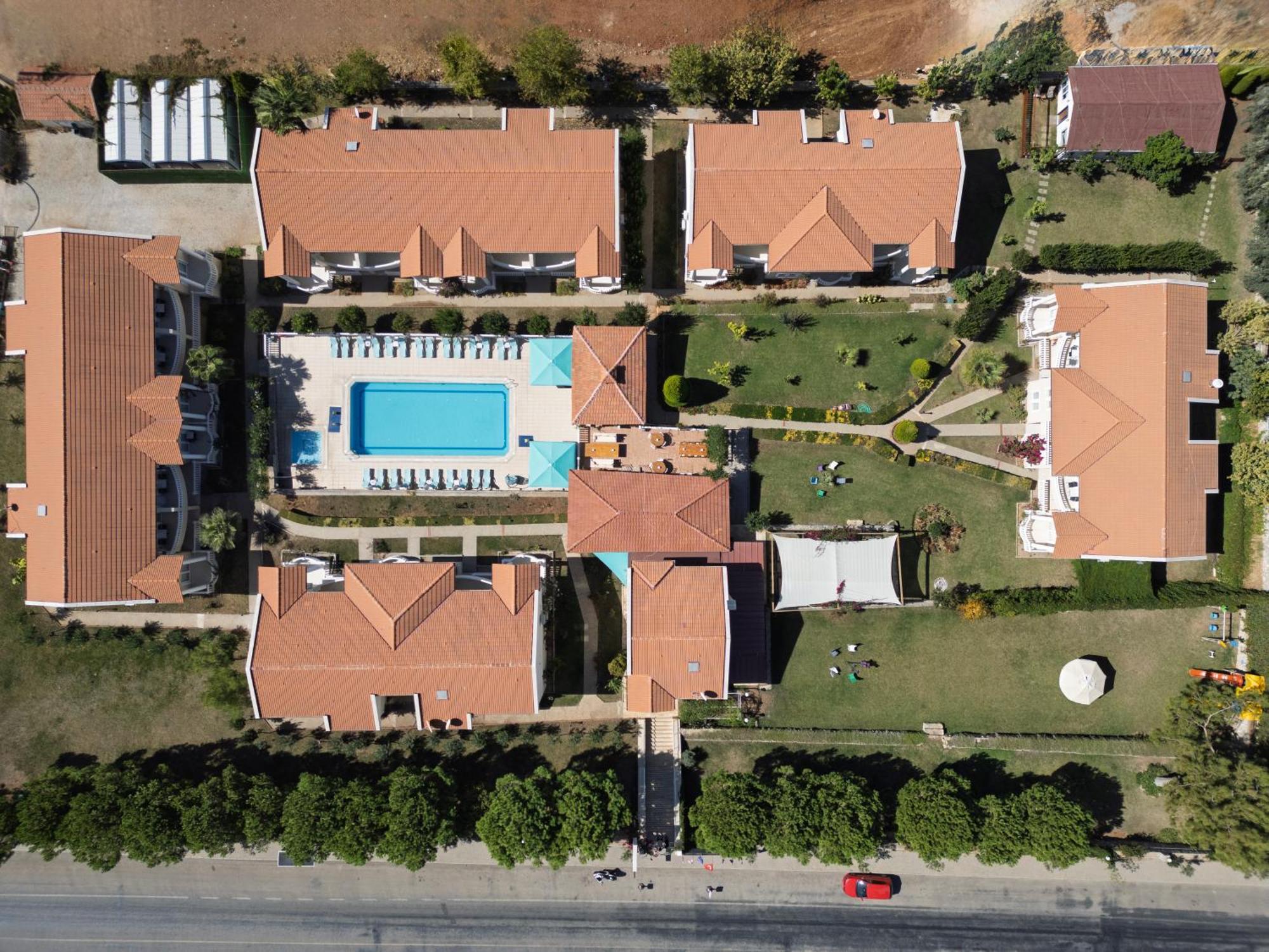 Larimar Suite Hotel Олудениз Екстериор снимка