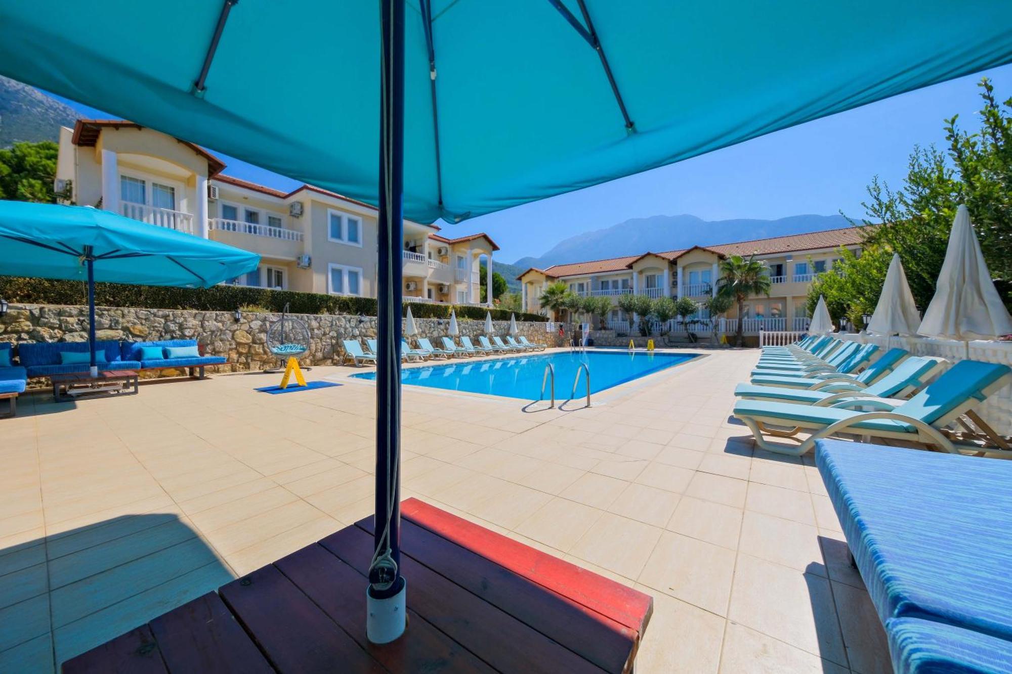 Larimar Suite Hotel Олудениз Екстериор снимка