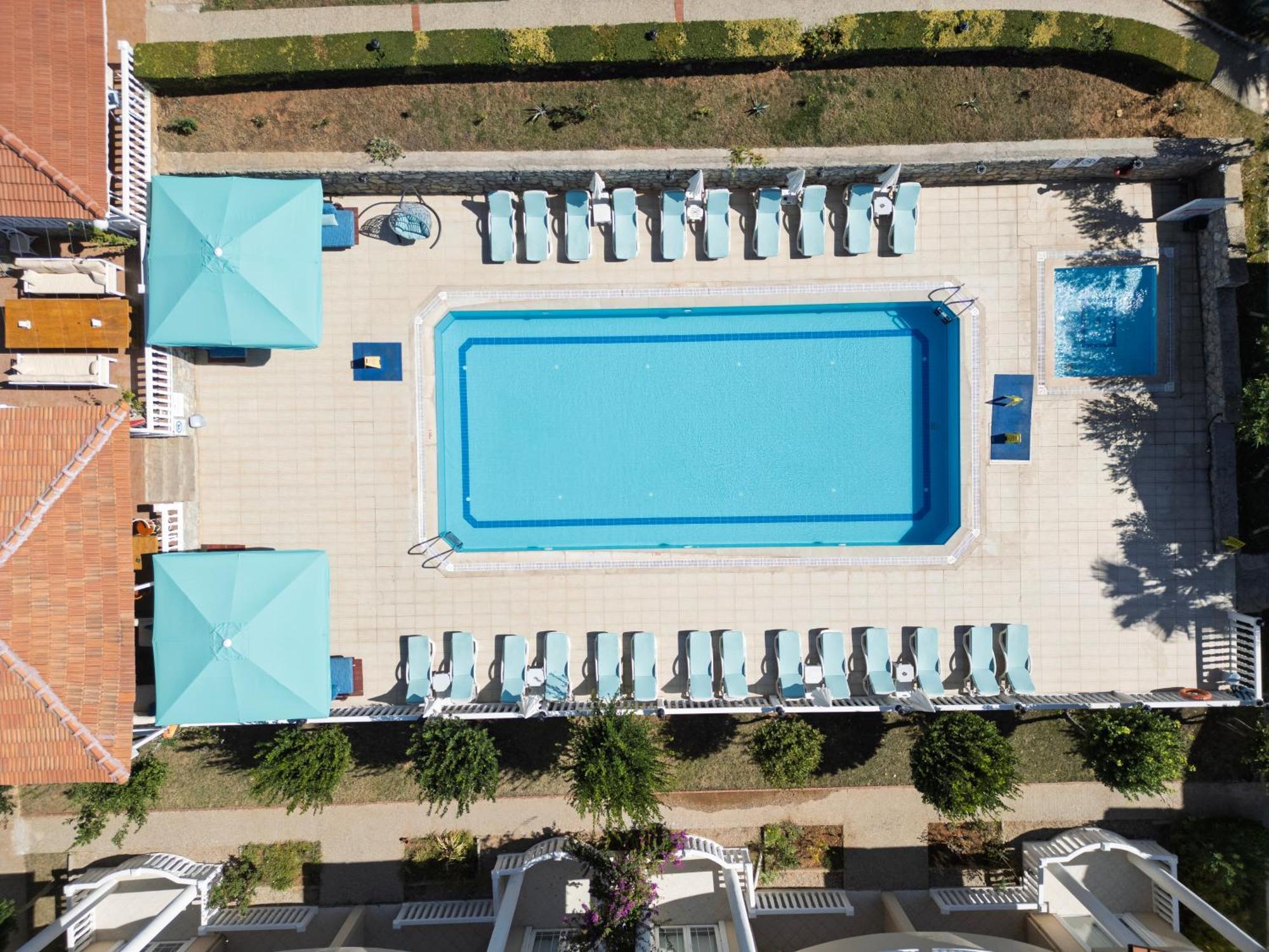 Larimar Suite Hotel Олудениз Екстериор снимка
