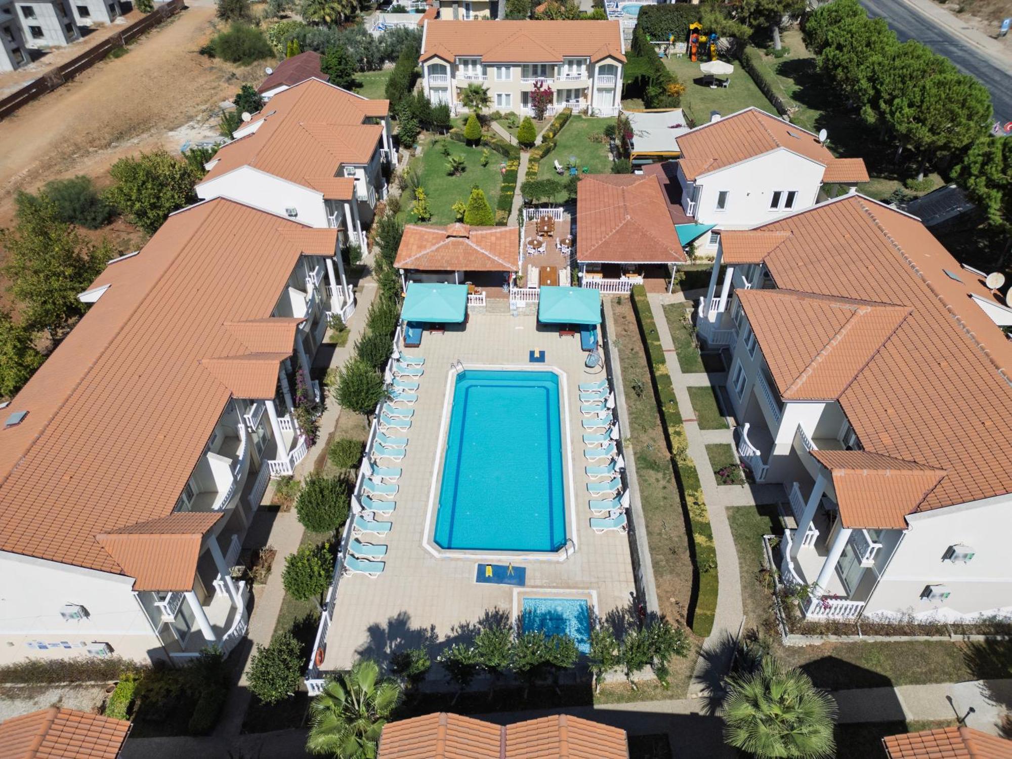 Larimar Suite Hotel Олудениз Екстериор снимка